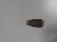CS526/2024 &quot;SANDISK&quot; USB BLACK AND RED